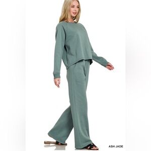 A190. Ash Green Lounge Set